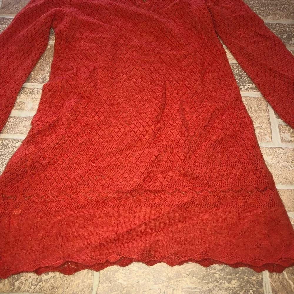 Moth • Small Orange Top - Picture 8 of 8